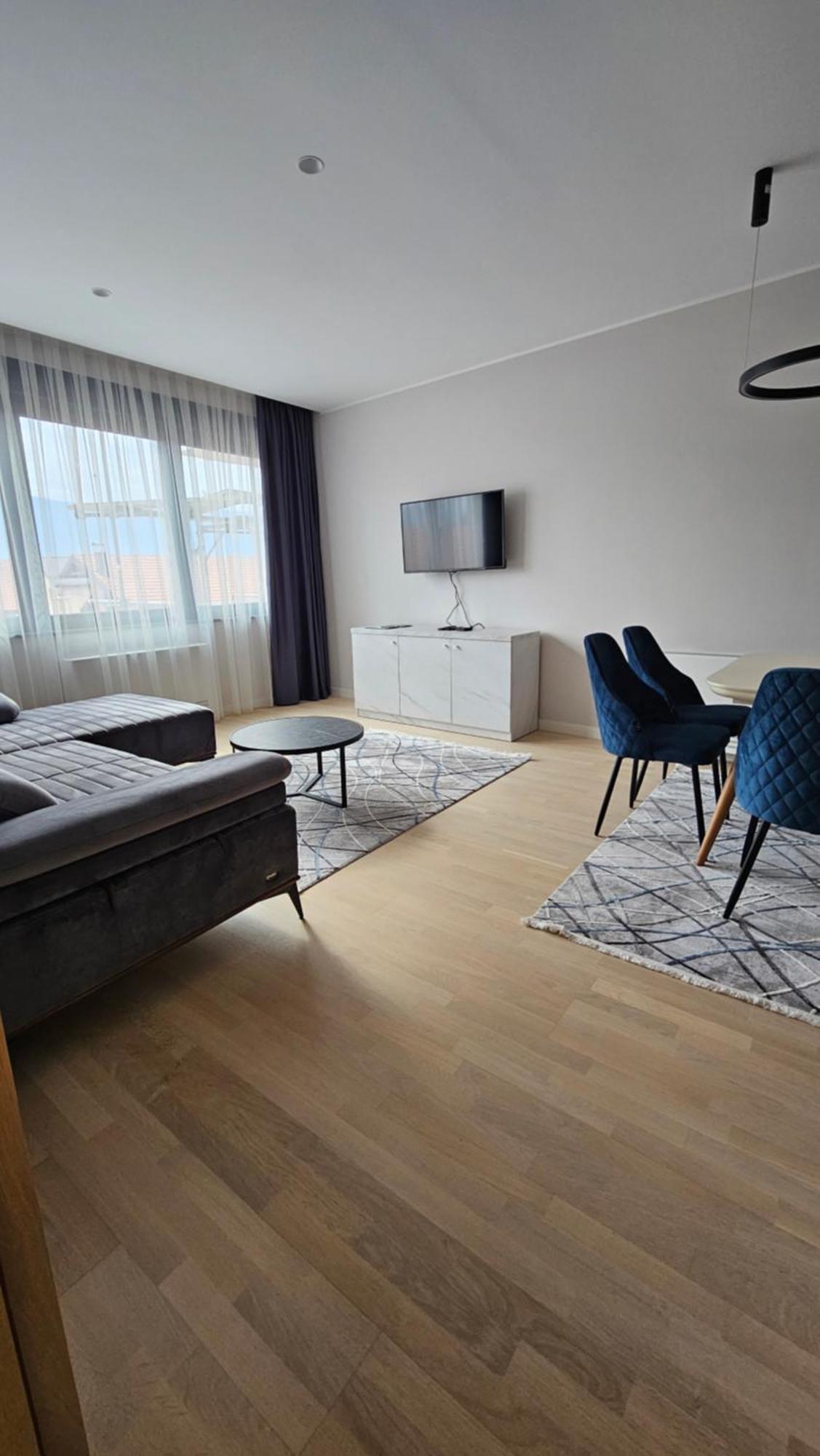 Moaline Apartments, Free Parking *