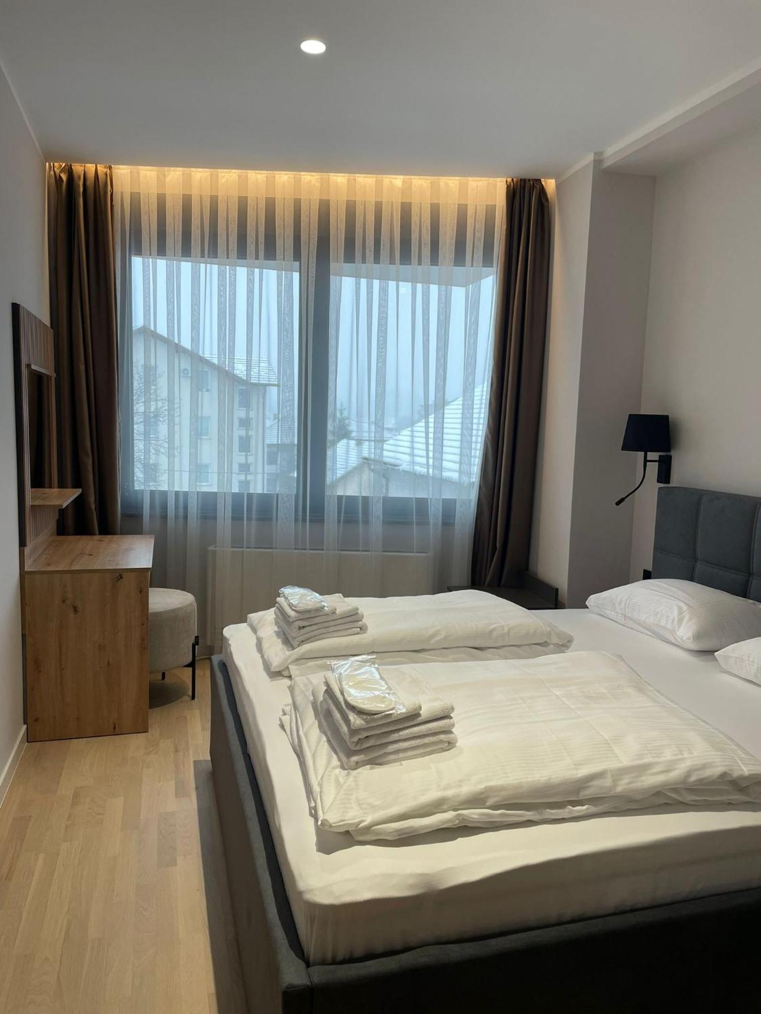 Moaline Apartments, Free Parking *