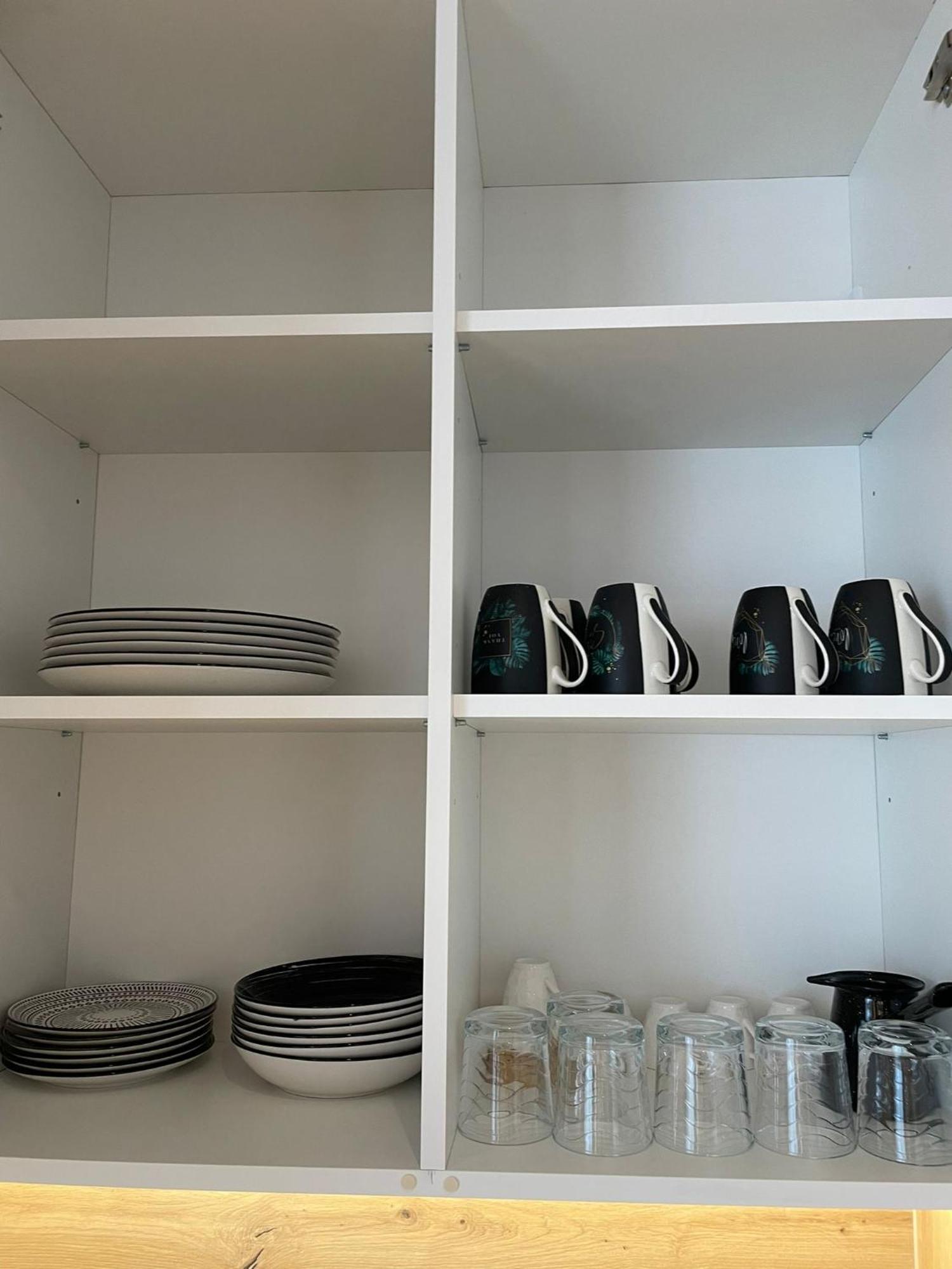 Moaline Apartments, Free Parking Apartment *