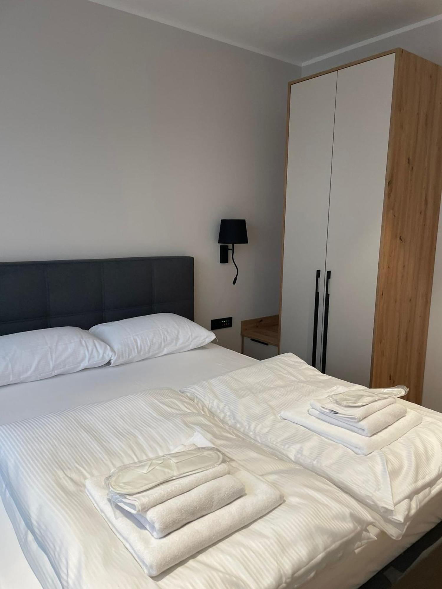 Moaline Apartments, Free Parking Apartment