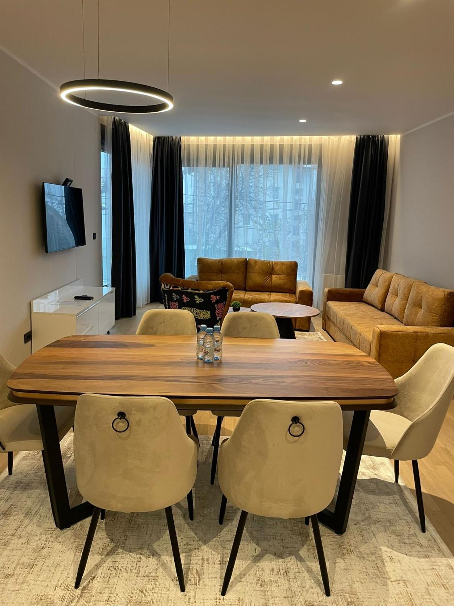 Moaline Apartments, Free Parking *